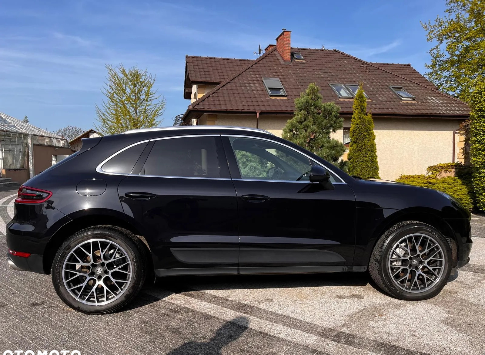 Porsche Macan cena 155000 przebieg: 96000, rok produkcji 2015 z Gdańsk małe 352